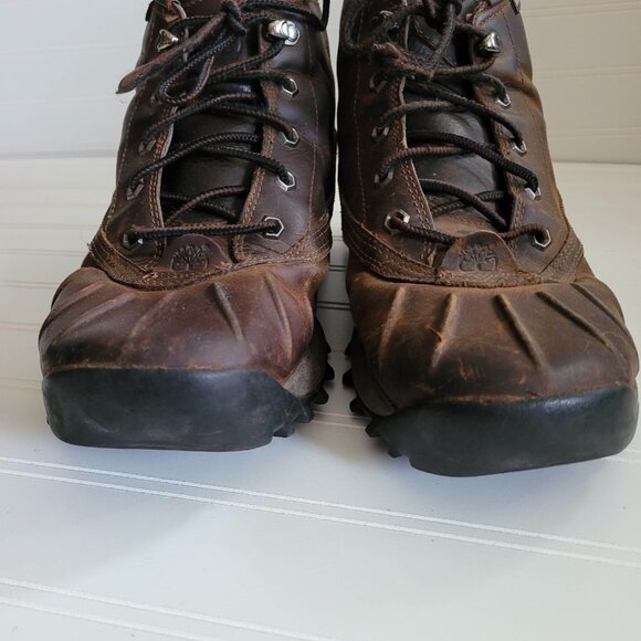 Timberland Boots Mens 9.5 Brown Leather Canard Mid Hiking Outdoors Distressed - Picture 3 of 15